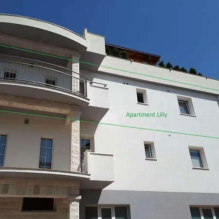 Lilly Apartment *