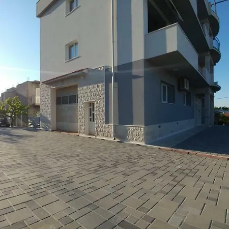 Lilly Apartment Kastela
