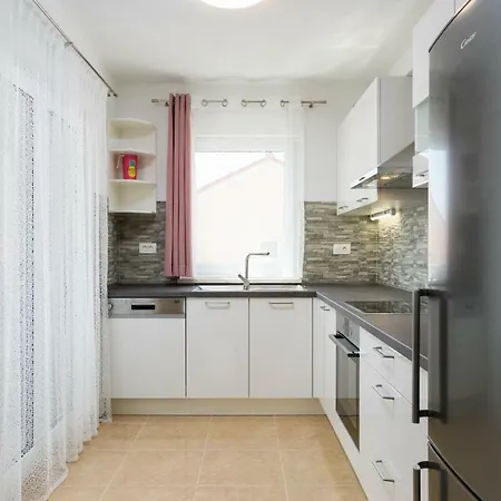 Apartament Lilly